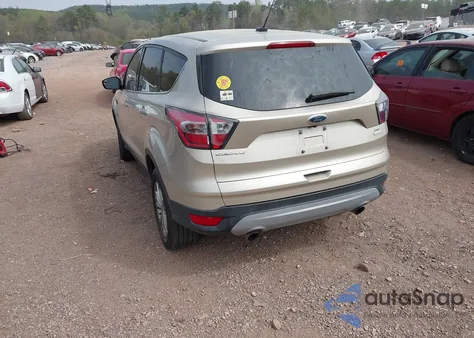 2017 Ford Escape Se z USA, uszkodzony, nr VIN 1FMCU0GD2HUA88527